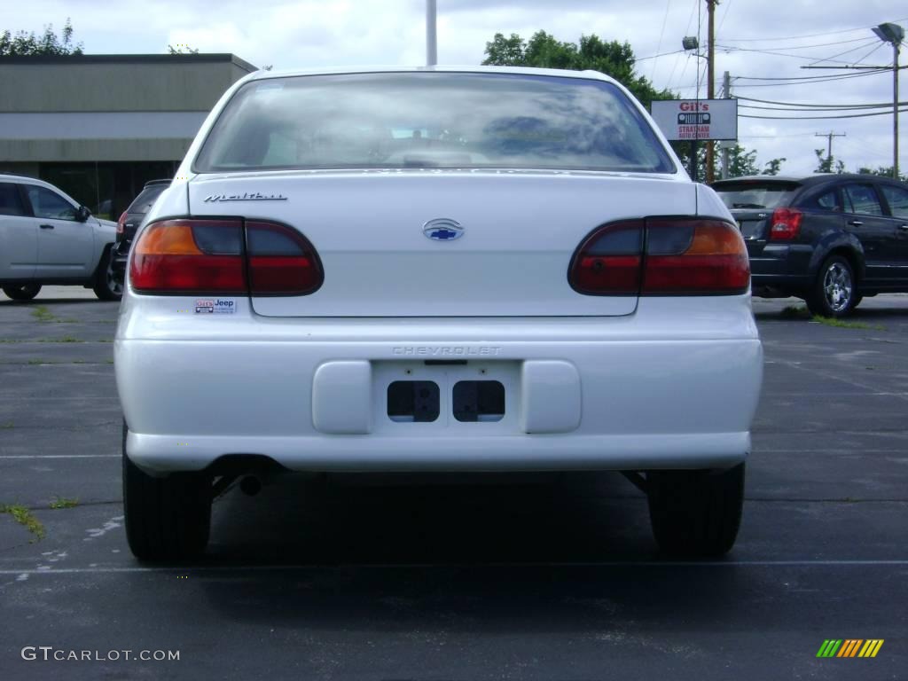 2003 Malibu Sedan - Summit White / Neutral Beige photo #6