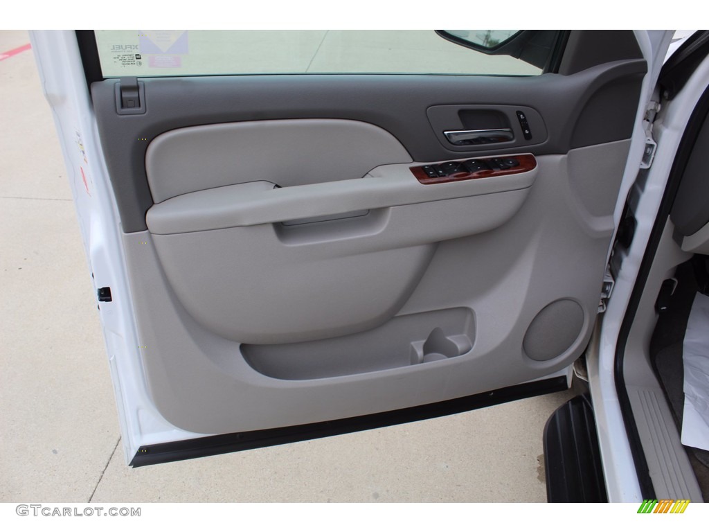 2014 GMC Yukon XL SLT Light Titanium Door Panel Photo #138475767