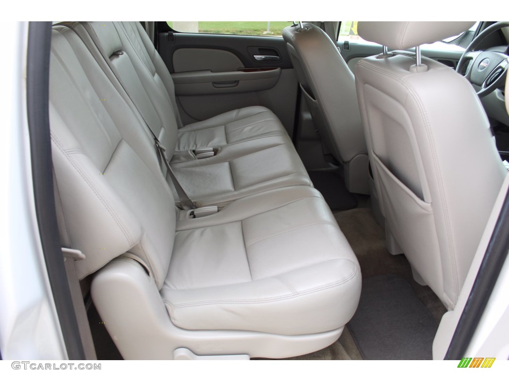 Light Titanium Interior 2014 GMC Yukon XL SLT Photo #138475949