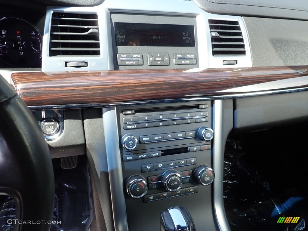2011 Lincoln MKS FWD Controls Photos