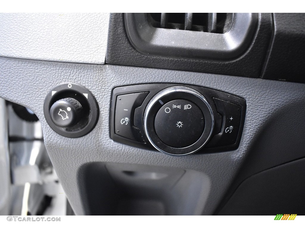 2016 Ford Transit 150 Van XL LR Regular Controls Photo #138490627