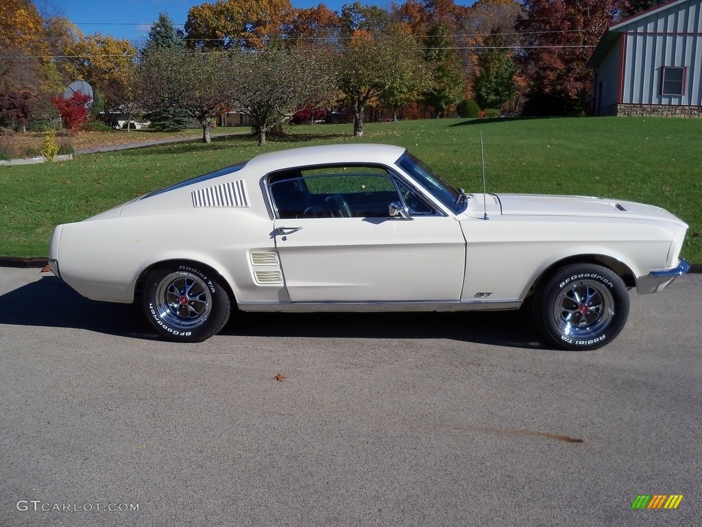 Wimbledon White 1967 Ford Mustang Fastback Exterior Photo #138492839