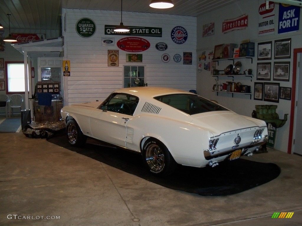 1967 Mustang Fastback - Wimbledon White / Black photo #5