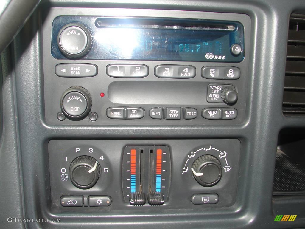 2003 Silverado 1500 HD Crew Cab 4x4 - Light Pewter Metallic / Dark Charcoal photo #21