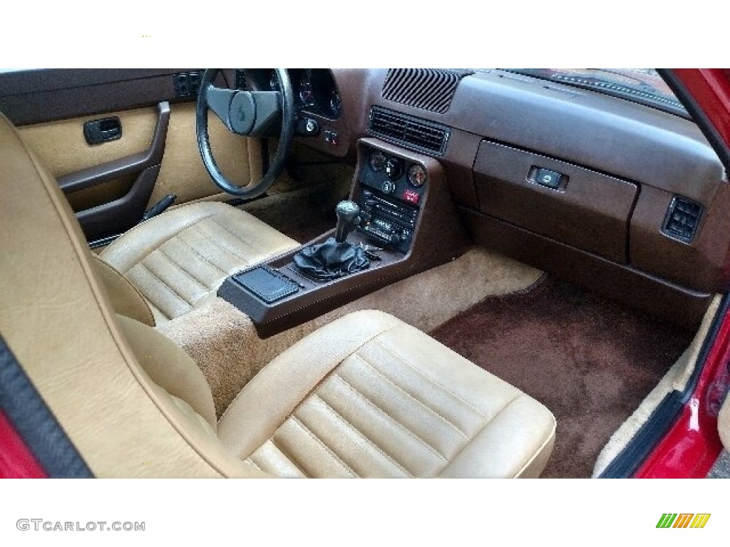 Beige Interior 1979 Porsche 924 Standard 924 Model Photo #138496746