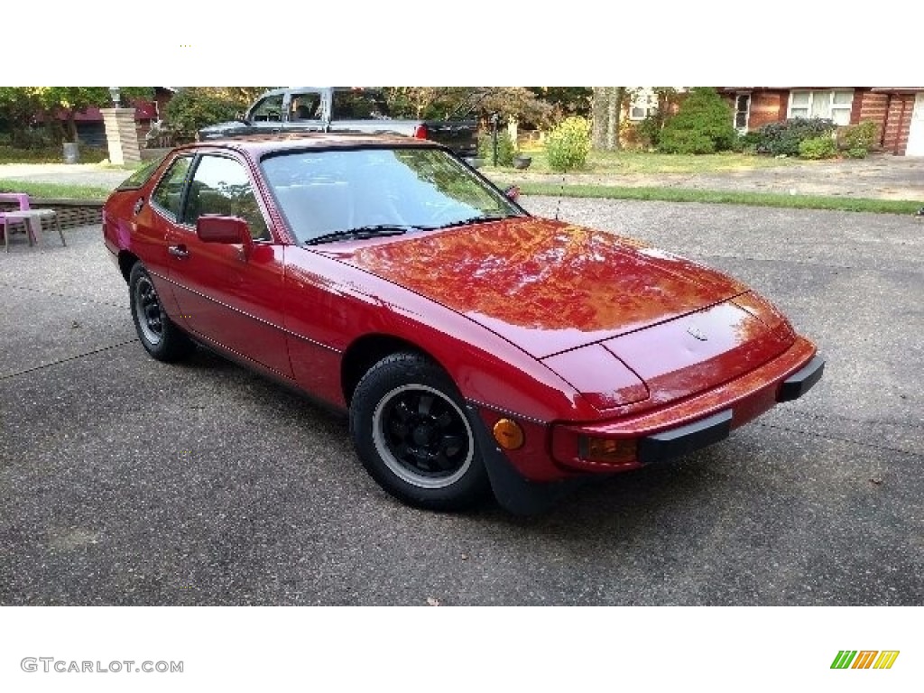 Malaga Red 1979 Porsche 924 Standard 924 Model Exterior Photo #138496983