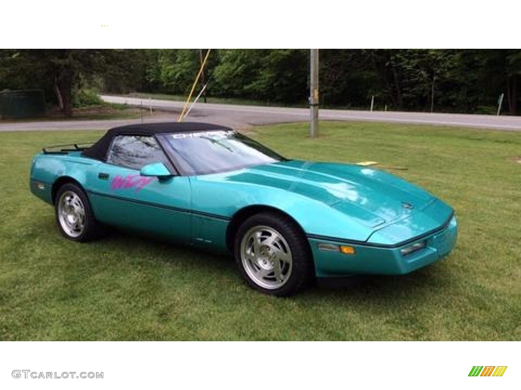 Turquoise Metallic 1990 Chevrolet Corvette Convertible Exterior Photo #138497505