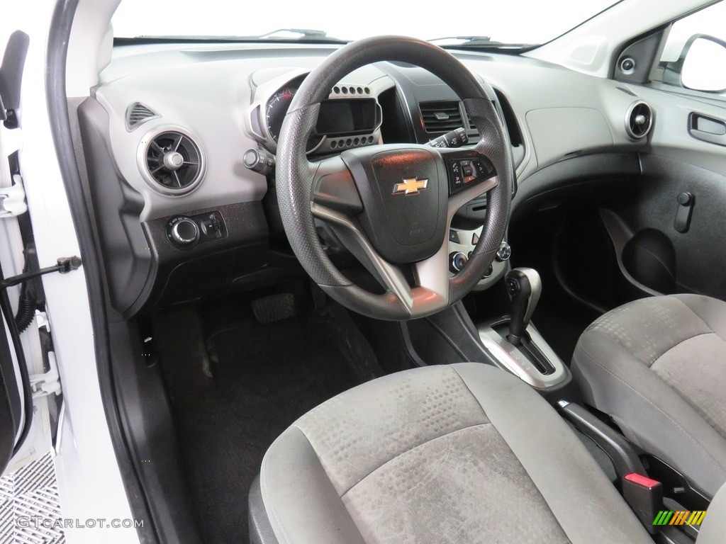 2015 Chevrolet Sonic LS Hatchback Front Seat Photo #138497693