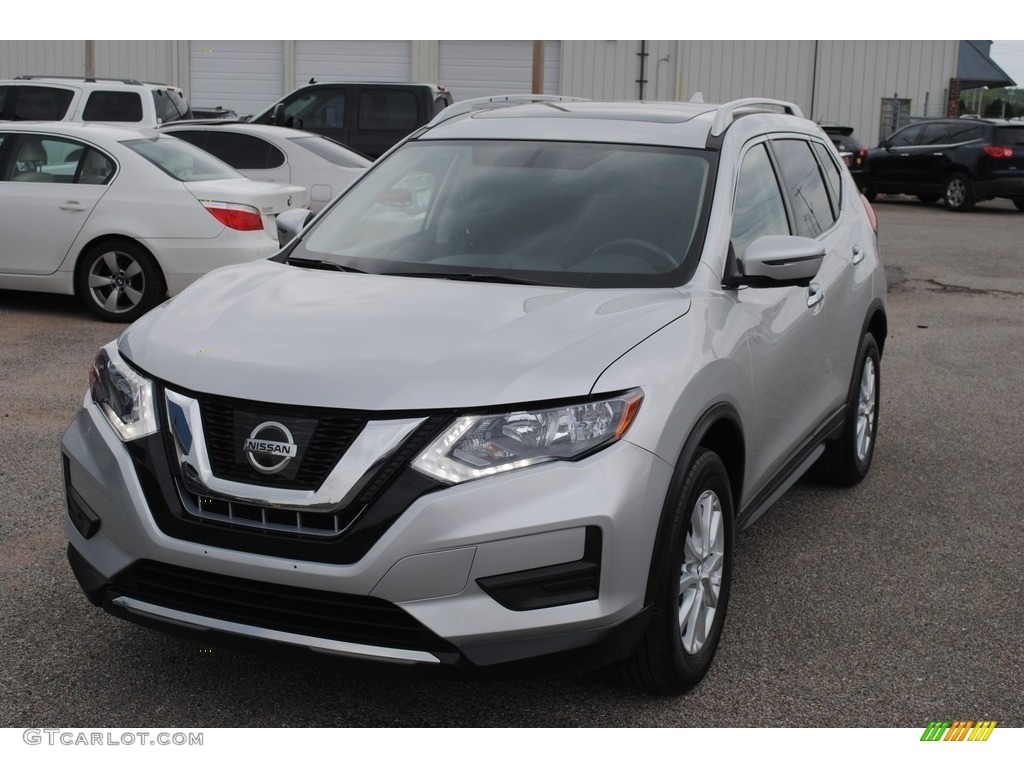 Brilliant Silver Nissan Rogue