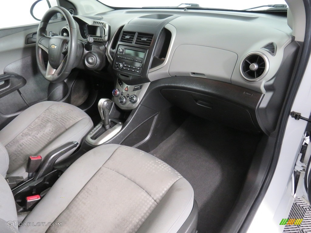 2015 Chevrolet Sonic LS Hatchback Front Seat Photo #138498133