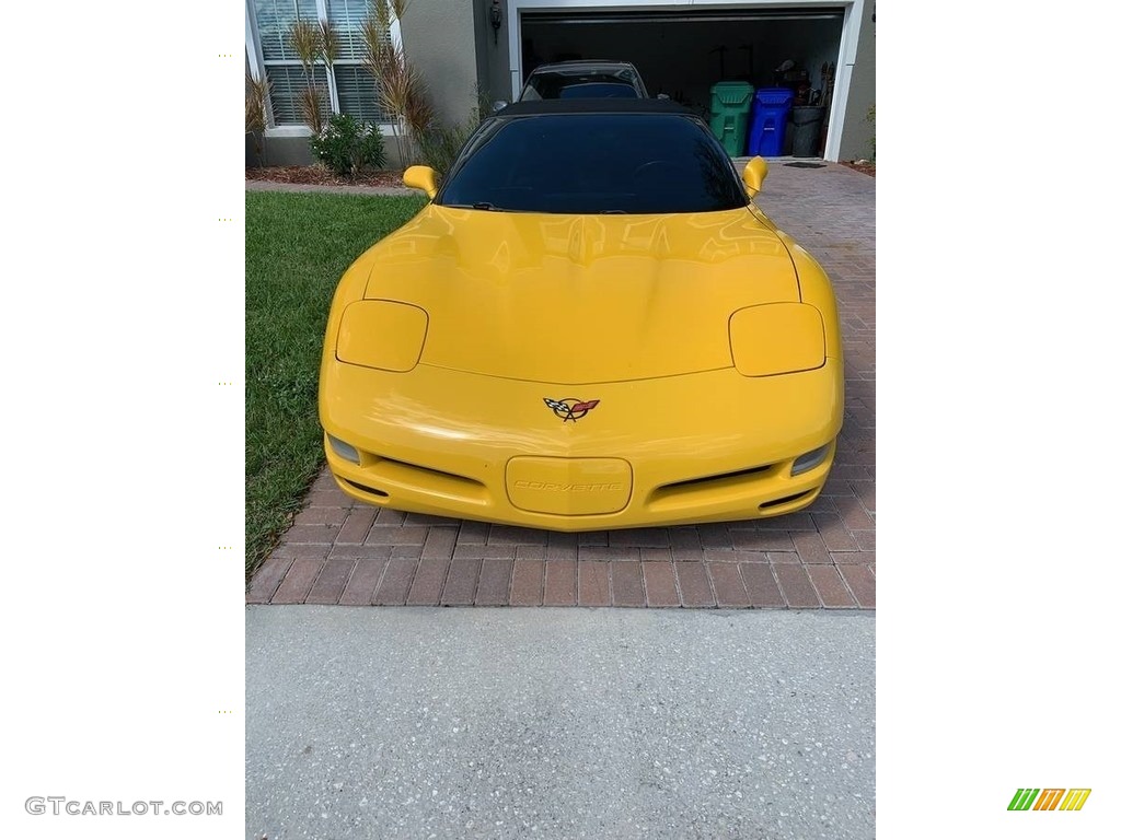 2000 Corvette Convertible - Millennium Yellow / Black photo #2