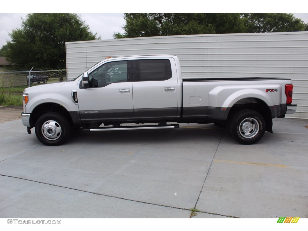 2018 F350 Super Duty Lariat Crew Cab 4x4 - Ingot Silver / Black photo #7