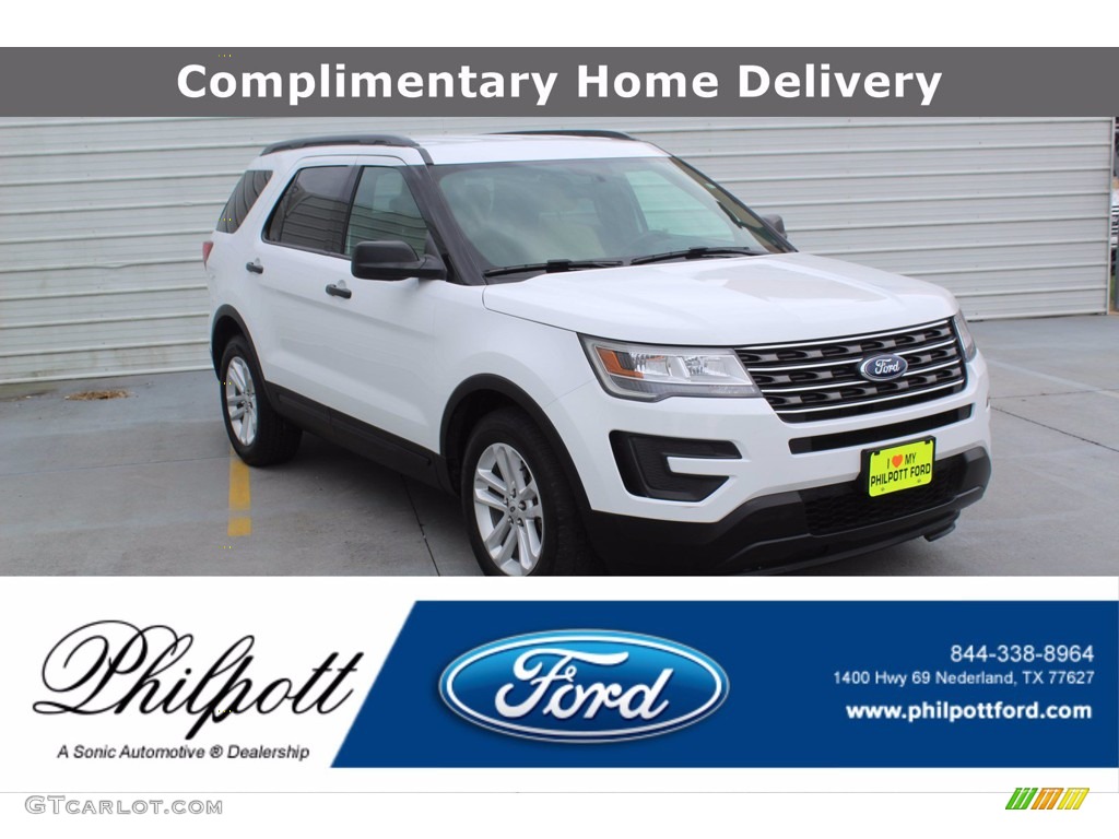 2017 Explorer FWD - Oxford White / Medium Light Camel photo #1