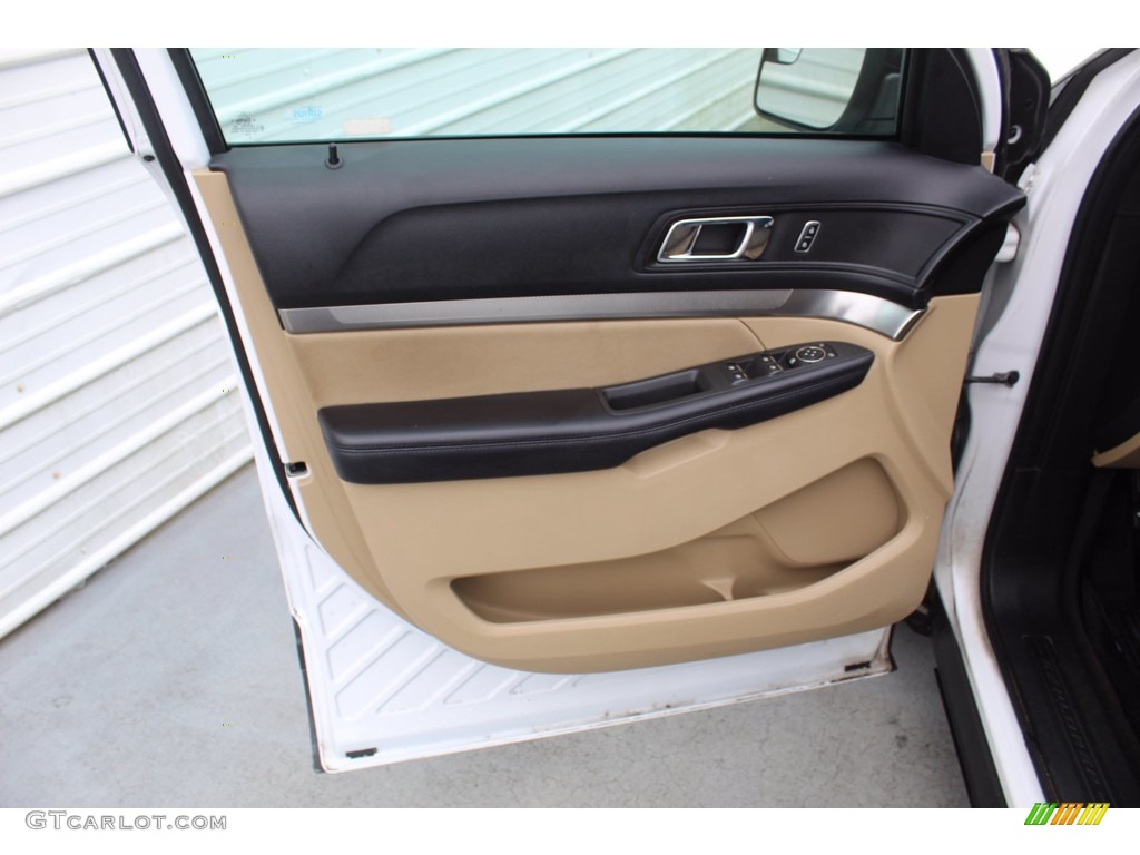 2017 Explorer FWD - Oxford White / Medium Light Camel photo #13