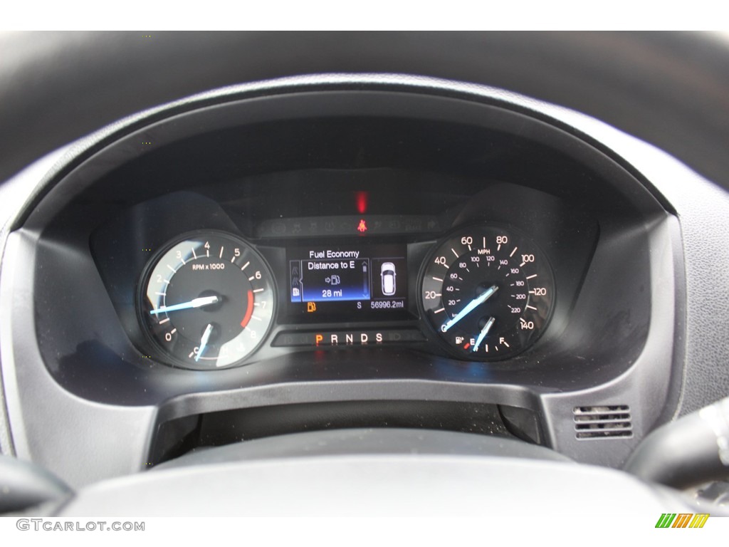 2017 Explorer FWD - Ruby Red / Medium Light Camel photo #18