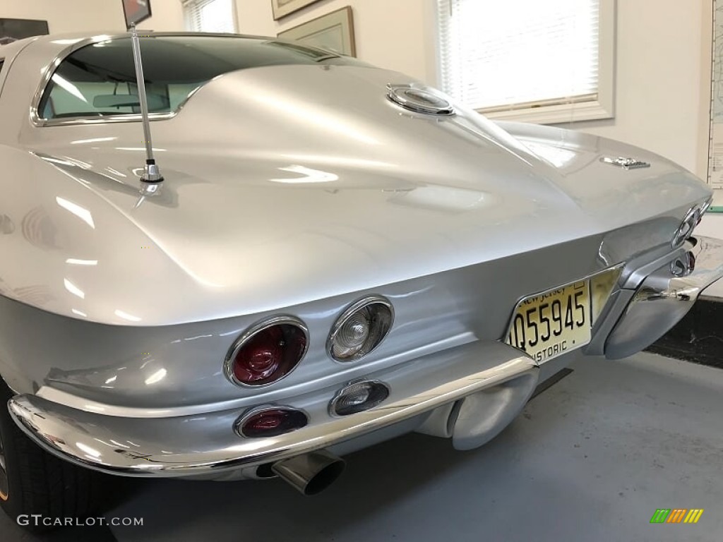 1966 Corvette Sting Ray Coupe - Silver Pearl / Black photo #9