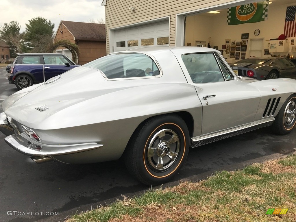 Silver Pearl 1966 Chevrolet Corvette Sting Ray Coupe Exterior Photo #138506676