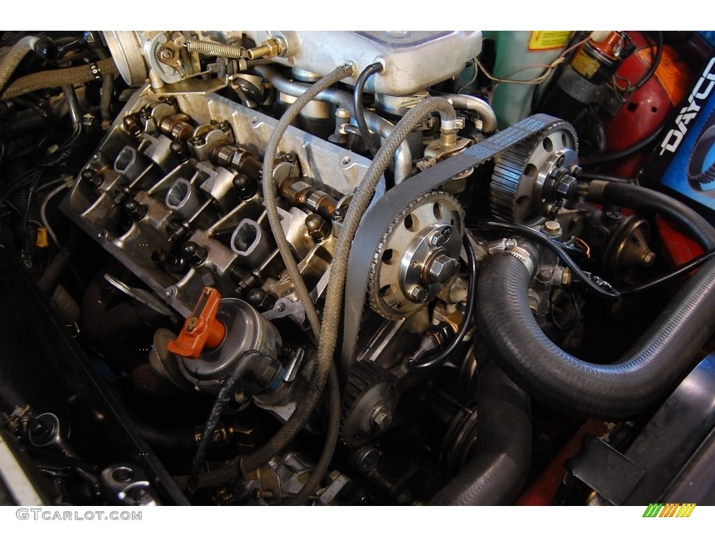 1987 Alfa Romeo Milano Gold Engine Photos