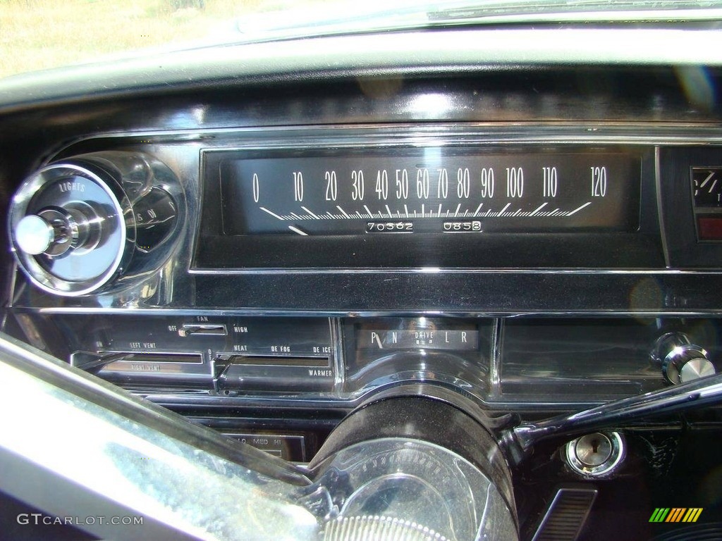 1963 Cadillac Series 62 Convertible Gauges Photo #138507249