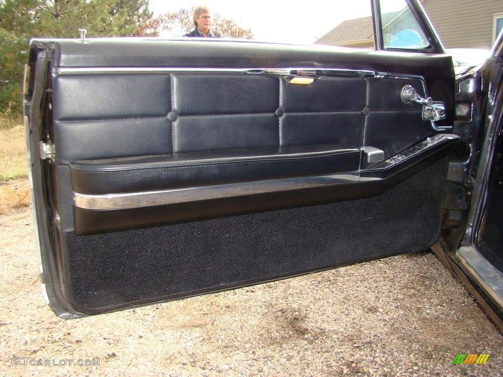 1963 Cadillac Series 62 Convertible Black Door Panel Photo #138507435