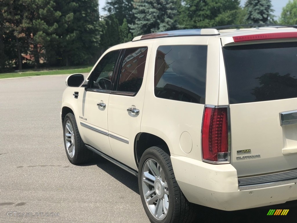 2009 Escalade AWD - White Diamond / Ebony/Ebony photo #7