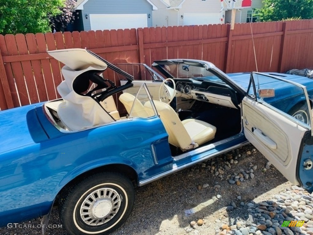 1968 Mustang Convertible - Acapulco Blue Metallic / Parchment photo #2
