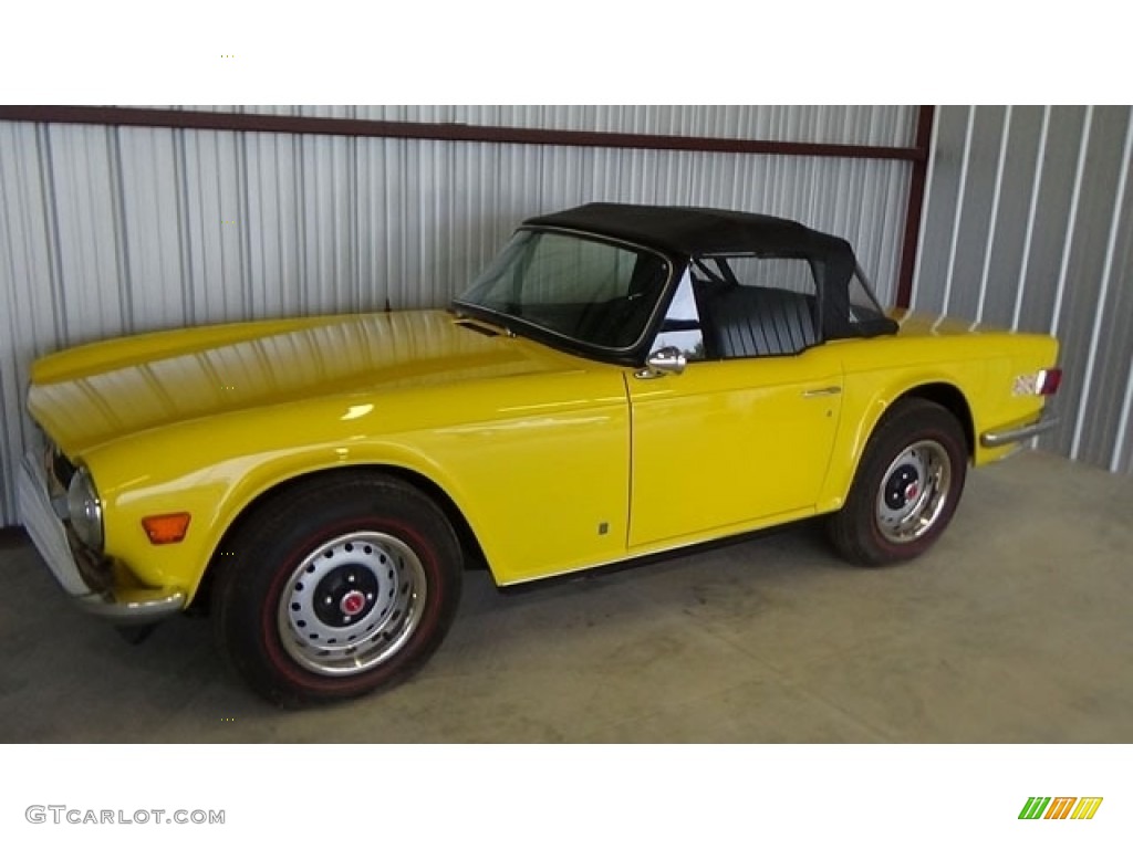 Yellow 1972 Triumph TR6 Standard TR6 Model Exterior Photo #138508362