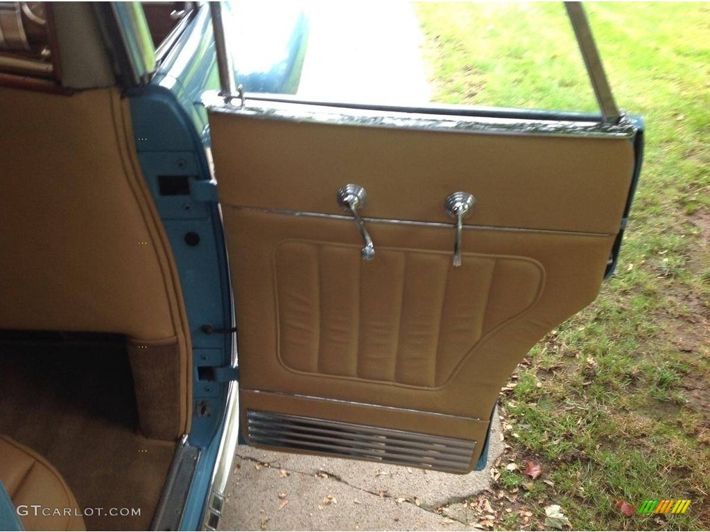 1941 Cadillac Series 62 Convertible Tan Door Panel Photo #138508998