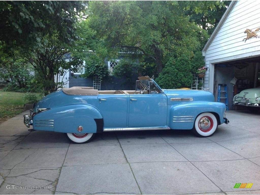 Sky Blue 1941 Cadillac Series 62 Convertible Exterior Photo #138509253
