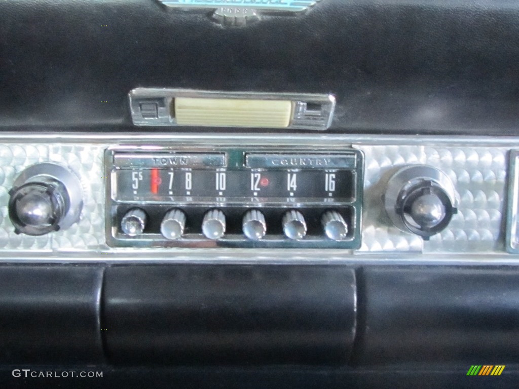 1956 Ford Thunderbird Roadster Audio System Photos