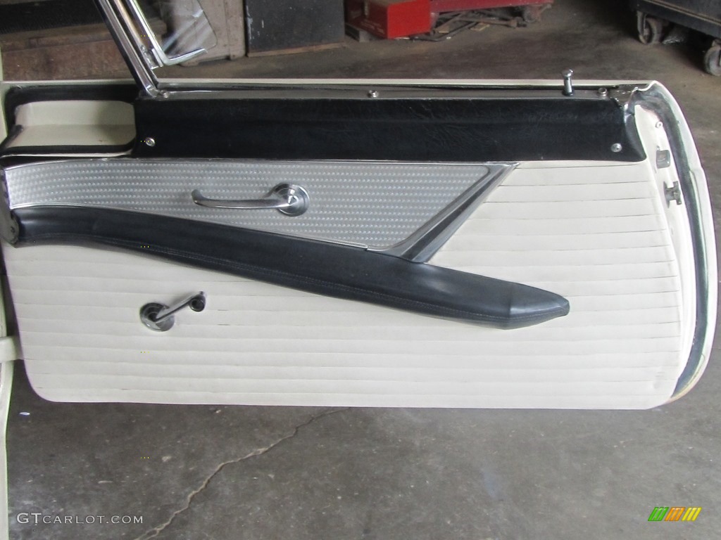 1956 Ford Thunderbird Roadster Black/White Door Panel Photo #138509838