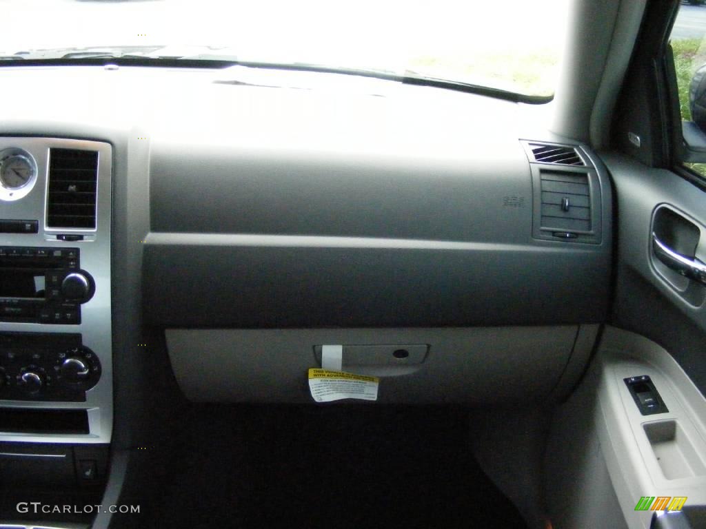 2007 300 C SRT Design - Brilliant Black / Dark Slate Gray/Light Graystone photo #21