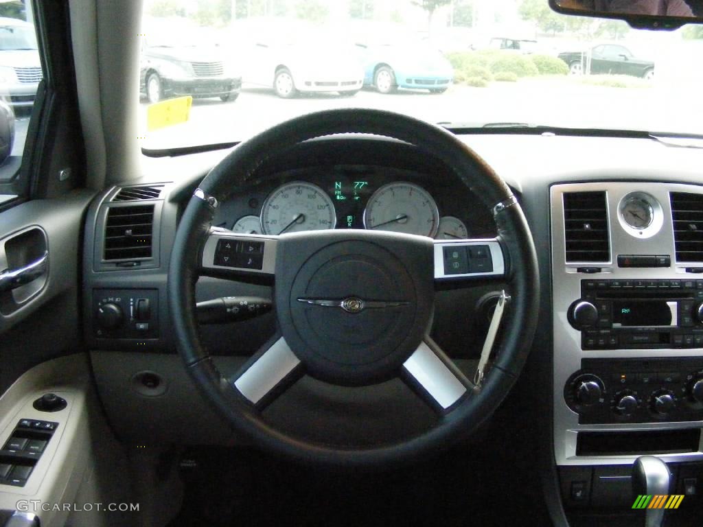 2007 300 C SRT Design - Brilliant Black / Dark Slate Gray/Light Graystone photo #23