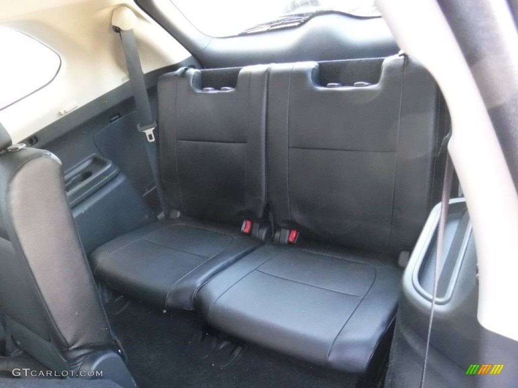 2017 Mitsubishi Outlander SEL S-AWC Rear Seat Photo #138511884