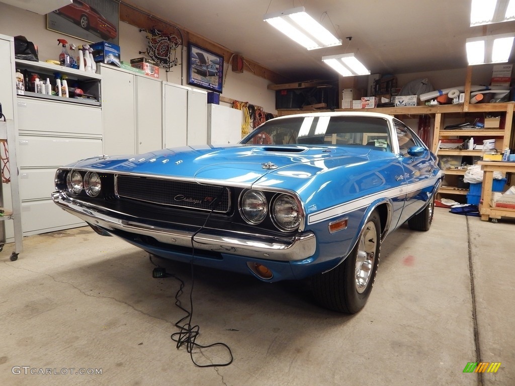 B5 Blue 1970 Dodge Challenger R/T Coupe Exterior Photo #138512508