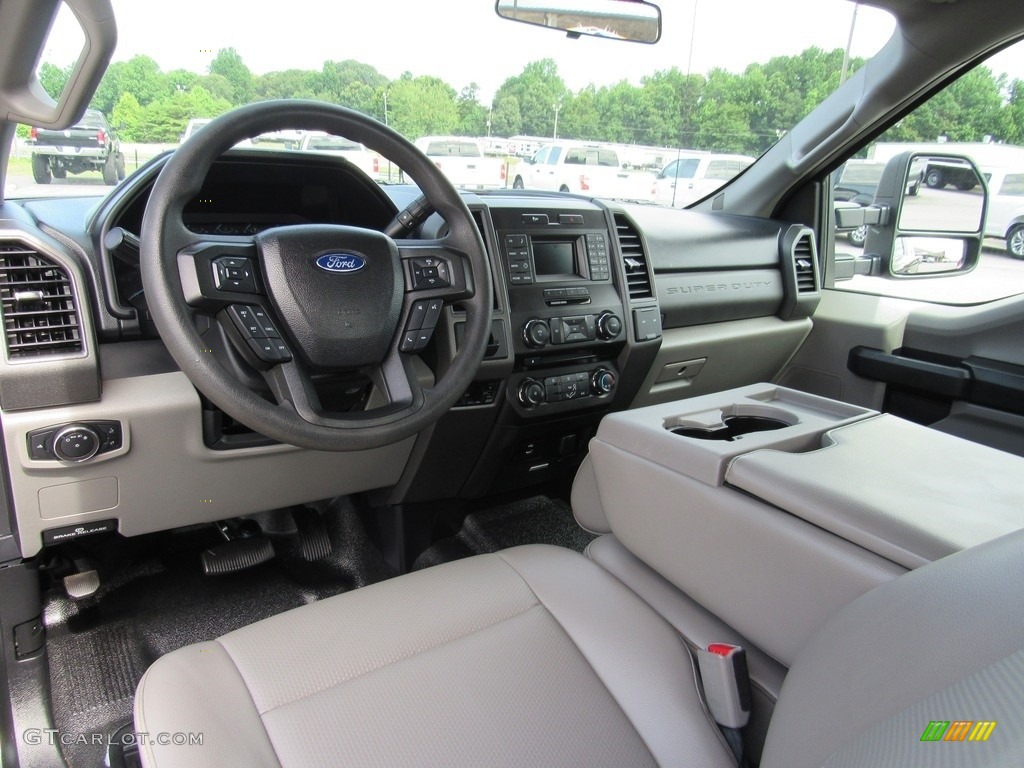 2017 Ford F250 Super Duty XL SuperCab Front Seat Photo #138514953