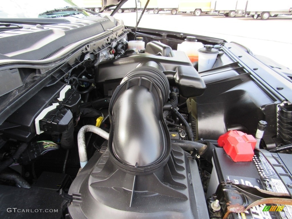 2017 Ford F250 Super Duty XL SuperCab 6.2 Liter SOHC 16-Valve Flex-Fuel V8 Engine Photo #138515685