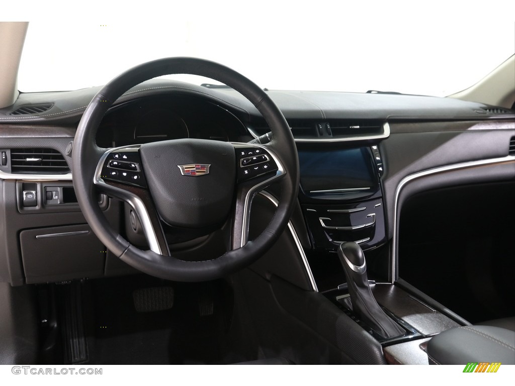 2019 XTS Luxury - Radiant Silver Metallic / Jet Black photo #6