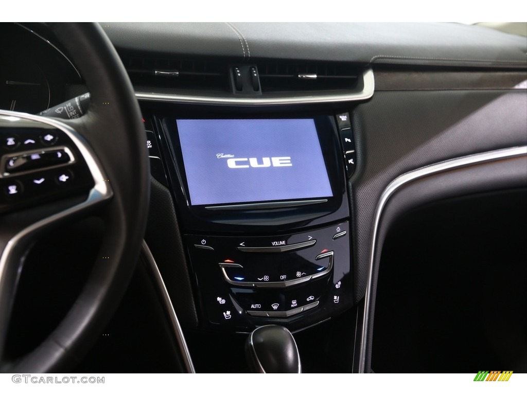 2019 XTS Luxury - Radiant Silver Metallic / Jet Black photo #9