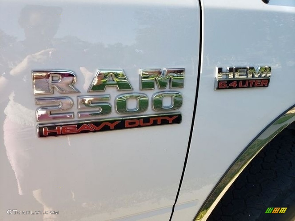2015 Ram 2500 Tradesman Crew Cab 4x4 Marks and Logos Photos