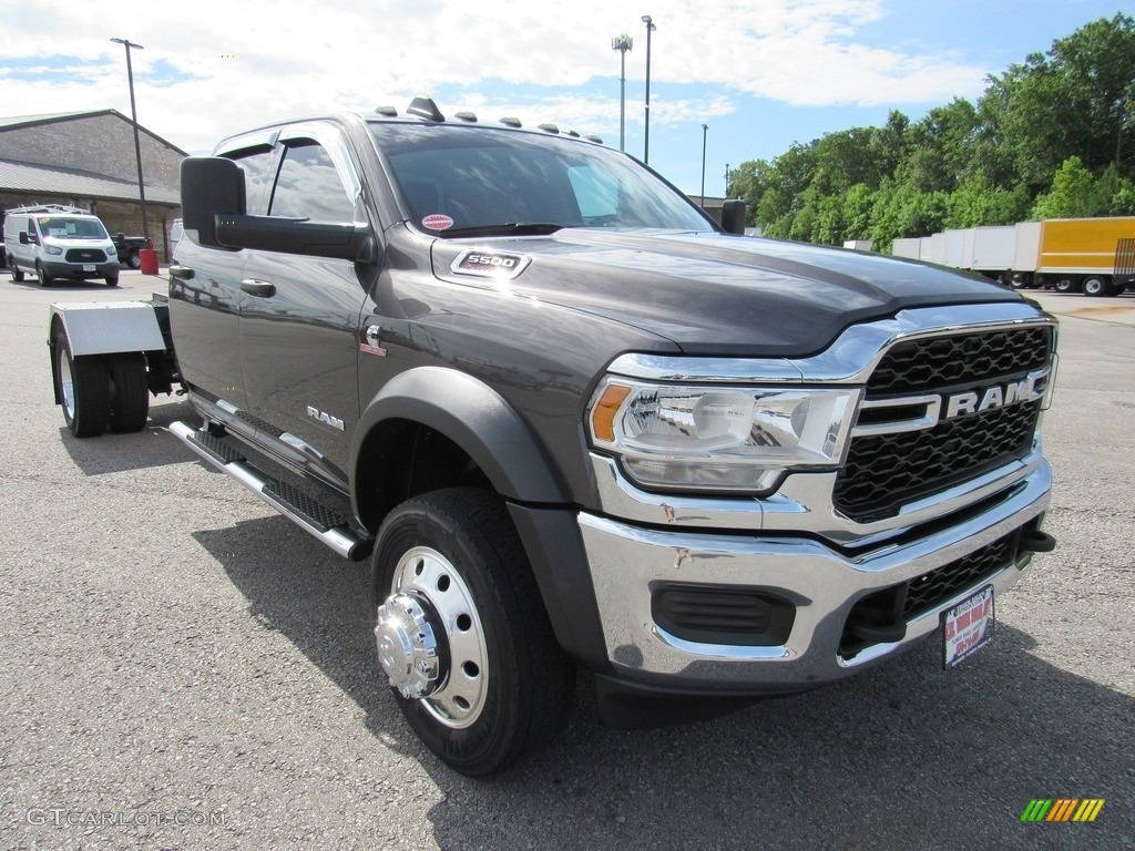 2019 5500 Tradesman Crew Cab 4x4 Chassis - Black / Black/Diesel Gray photo #7