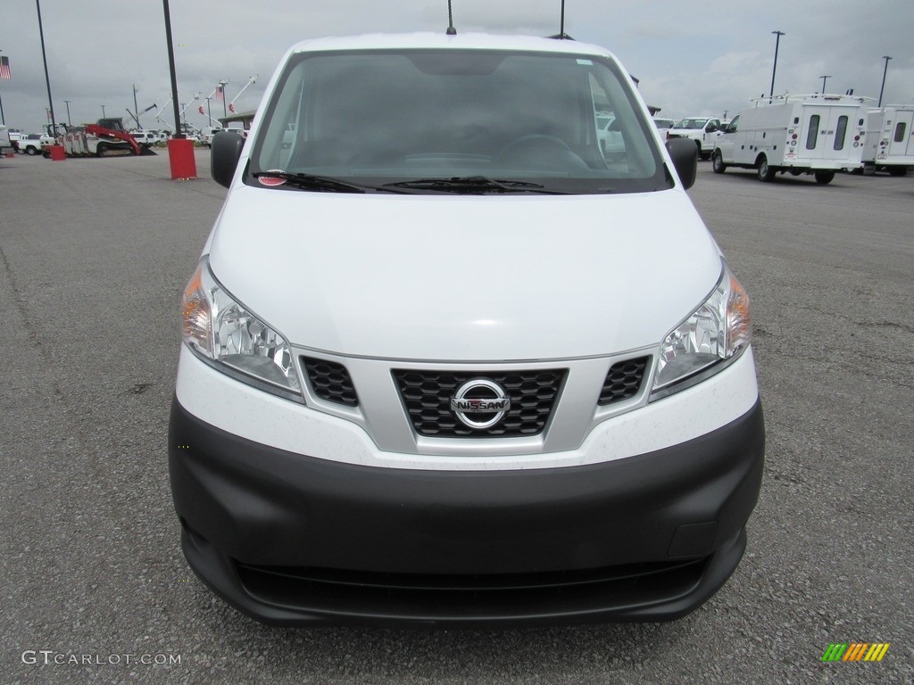 2019 NV200 SV - Fresh Powder White / Gray photo #15