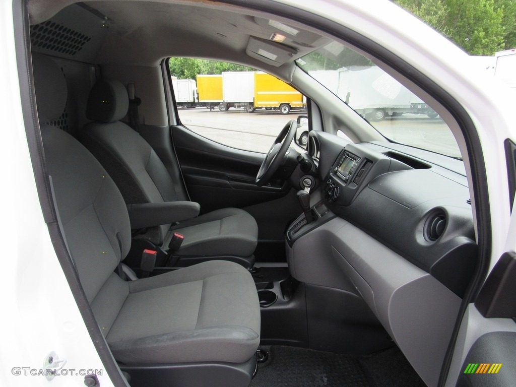 2019 NV200 SV - Fresh Powder White / Gray photo #29