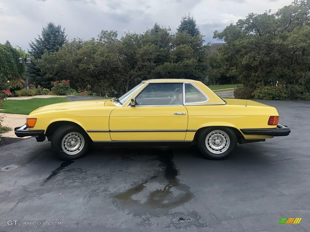 Sun Yellow 1982 Mercedes-Benz SL Class 380 SL Roadster Exterior Photo #138519681
