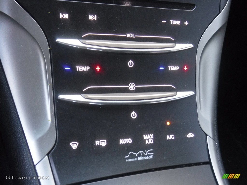 2015 Lincoln MKZ AWD Controls Photo #138519846