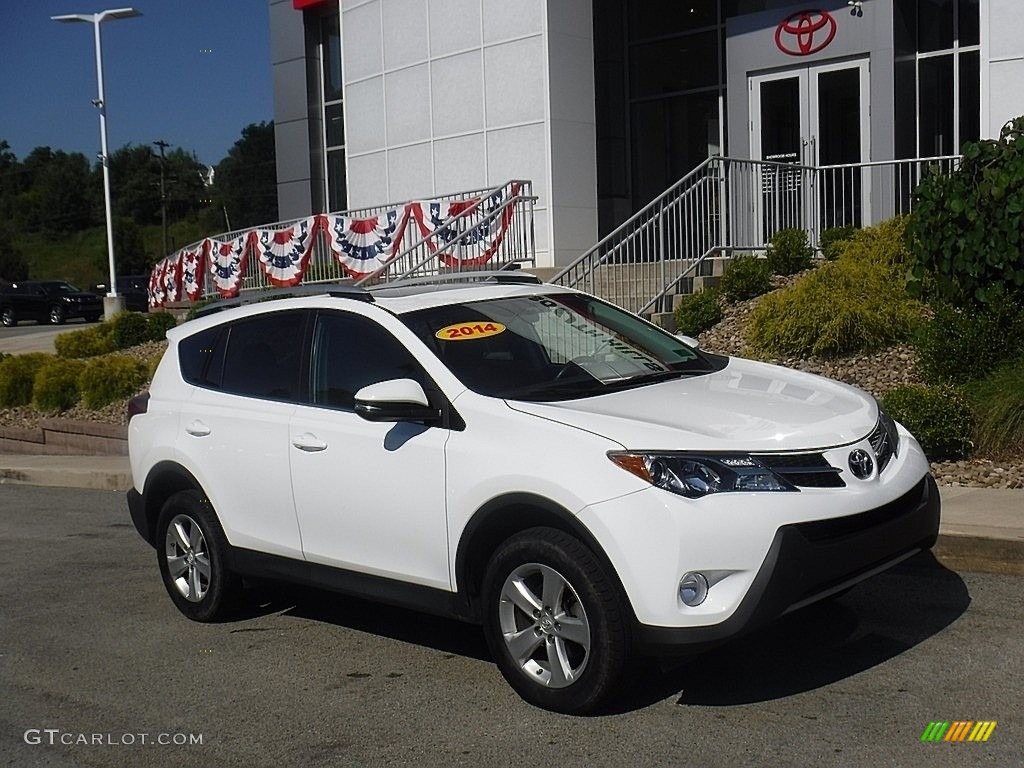 2014 RAV4 XLE AWD - Super White / Black photo #1