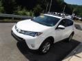 Super White - RAV4 XLE AWD Photo No. 10