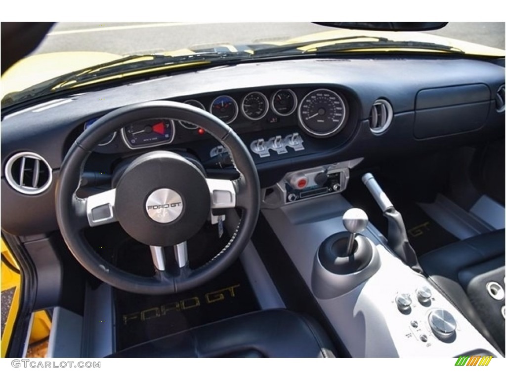 2005 Ford GT Standard GT Model Dashboard Photos