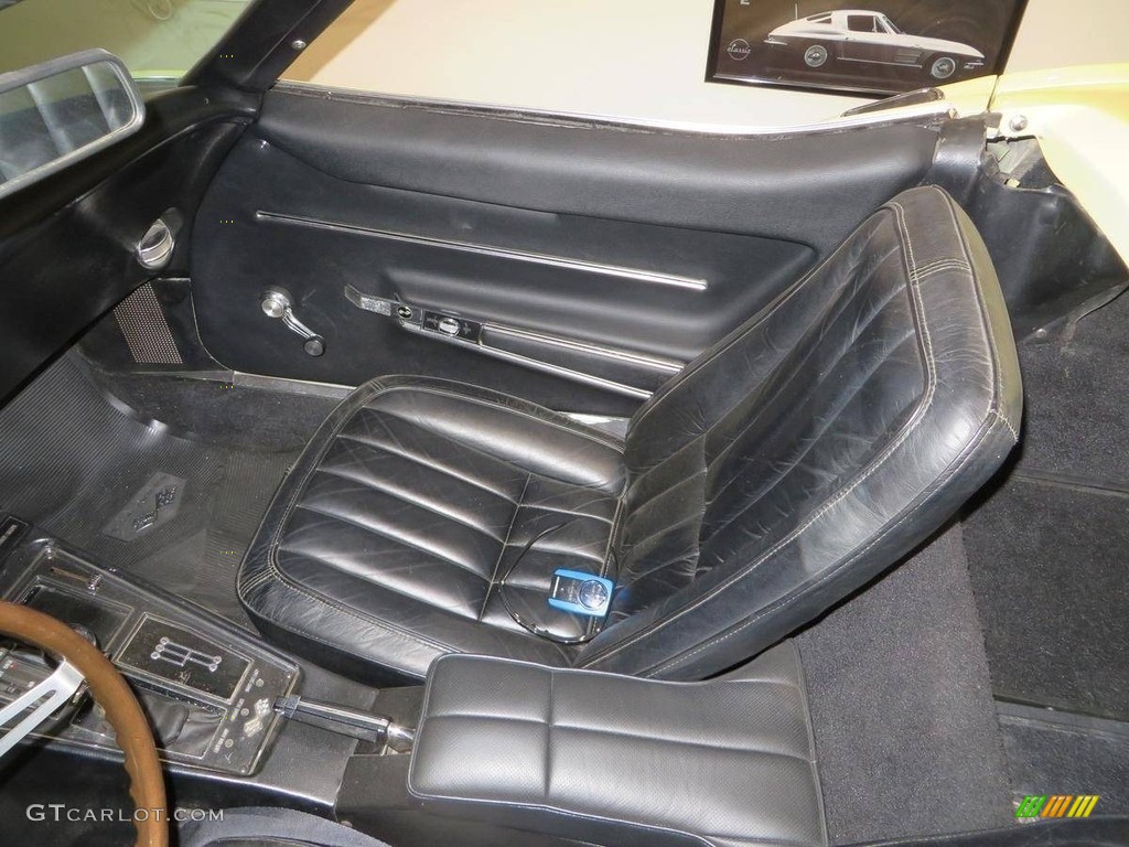 1968 Chevrolet Corvette Convertible Front Seat Photo #138523191