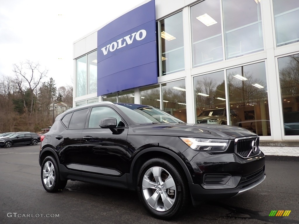 2019 XC40 T5 Momentum AWD - Black Stone / Oxide Red photo #1